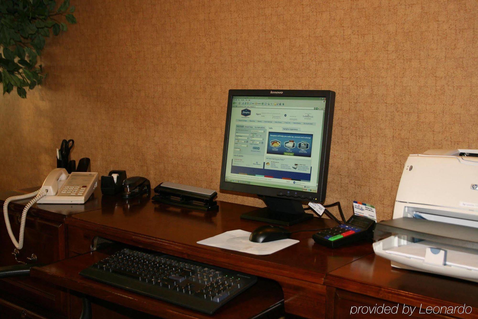 Hampton Inn Corinth Udogodnienia zdjęcie