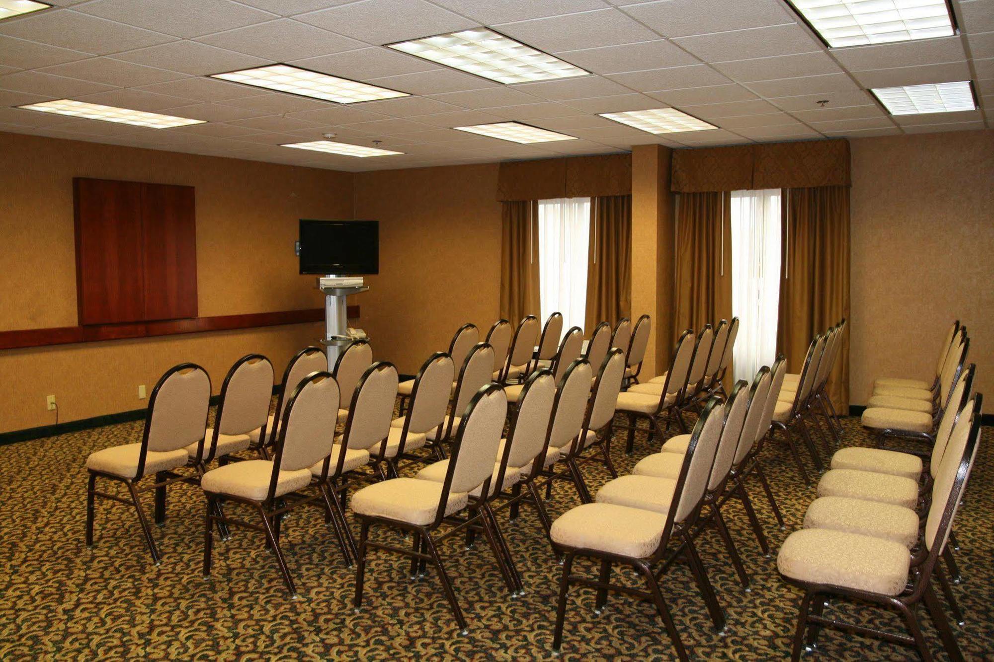 Hampton Inn Corinth Udogodnienia zdjęcie